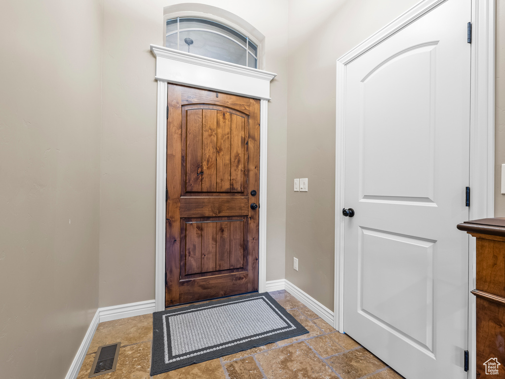 Photo 6 for MLS #2119699 at 1567 S 910 West