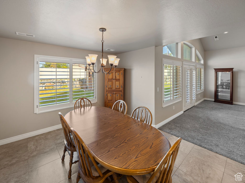 Photo 6 for MLS #2119700 at 979 E Frost Way