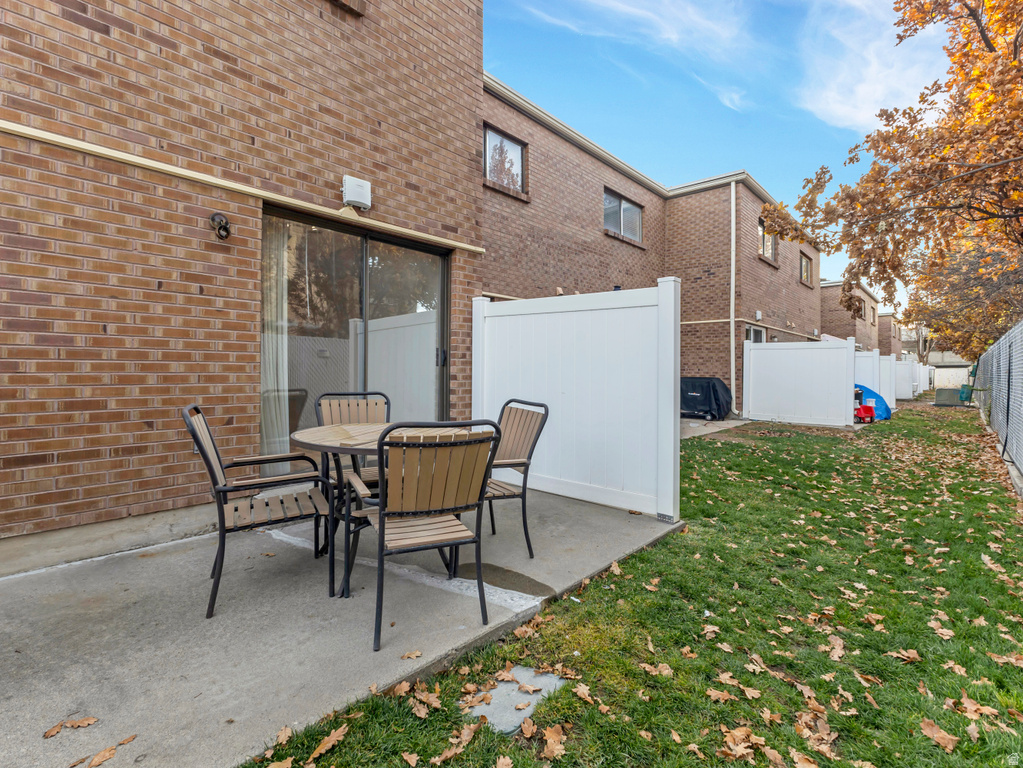 3924 S 805 ST #B Salt Lake City, UT 84107