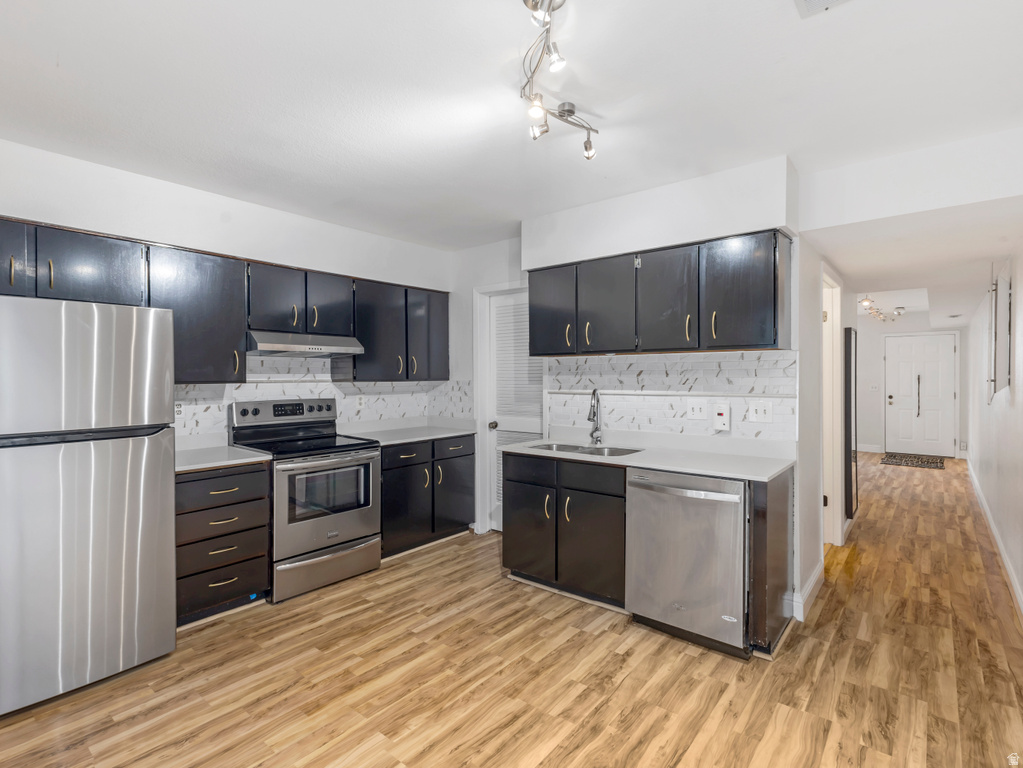 3924 S 805 ST #B Salt Lake City, UT 84107