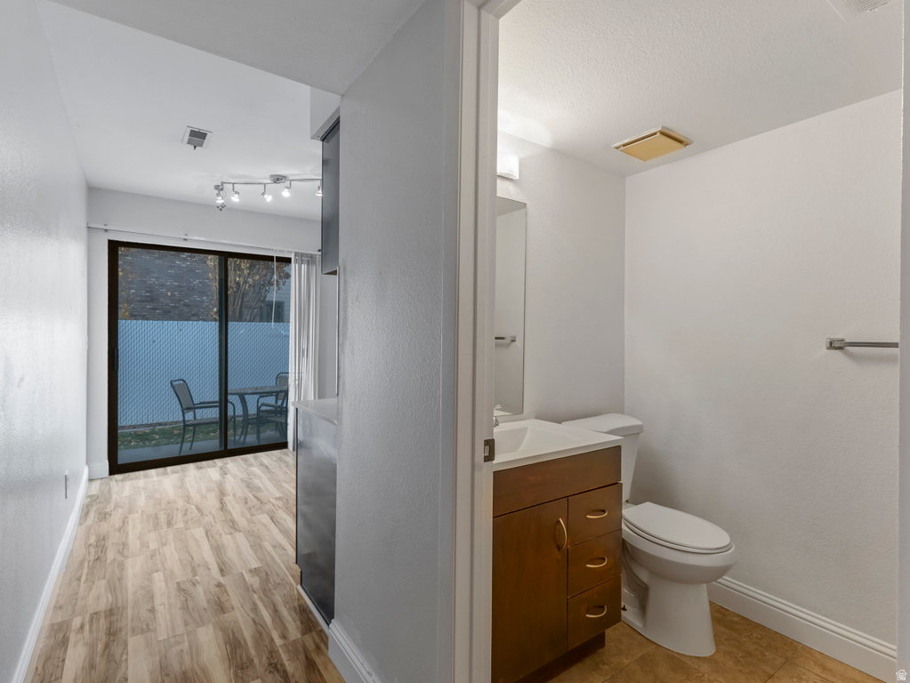 3924 S 805 ST #B Salt Lake City, UT 84107