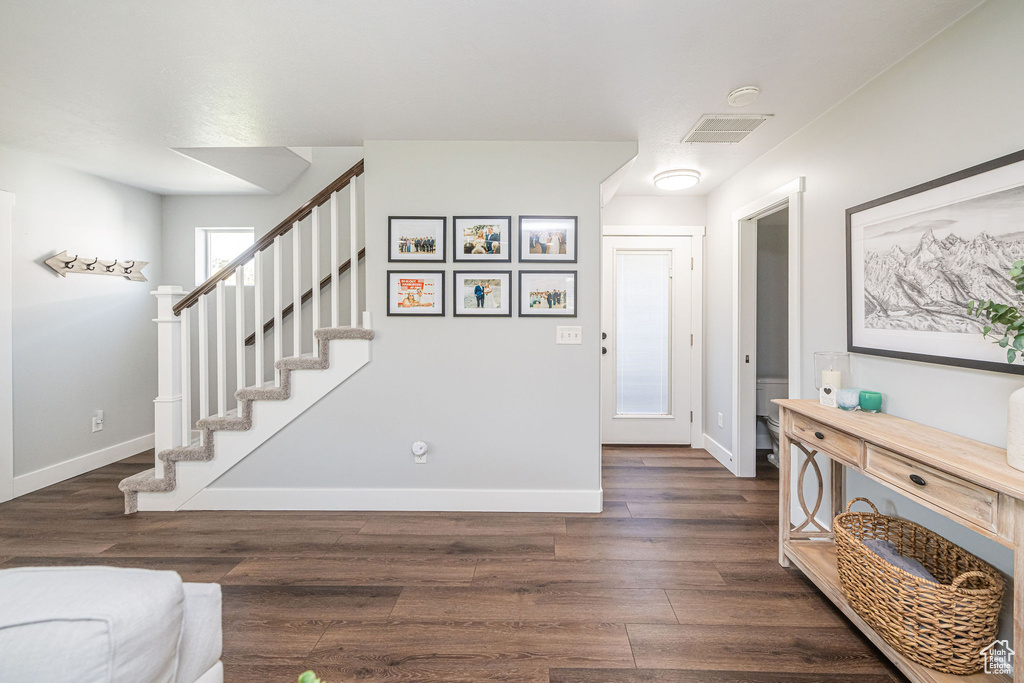 Photo 9 for MLS #2119703 at 836 E 23rd St