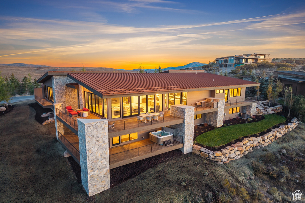 Photo 4 for MLS #2119710 at 3733 E Aspen Pt