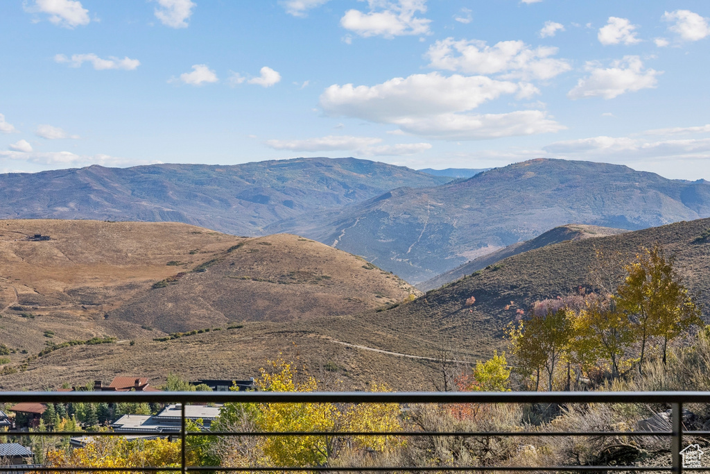 Photo 9 for MLS #2119710 at 3733 E Aspen Pt