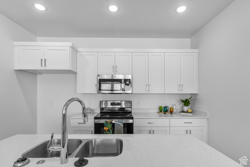 Photo 12 for MLS #2119716 at 3085 S 225 West #203