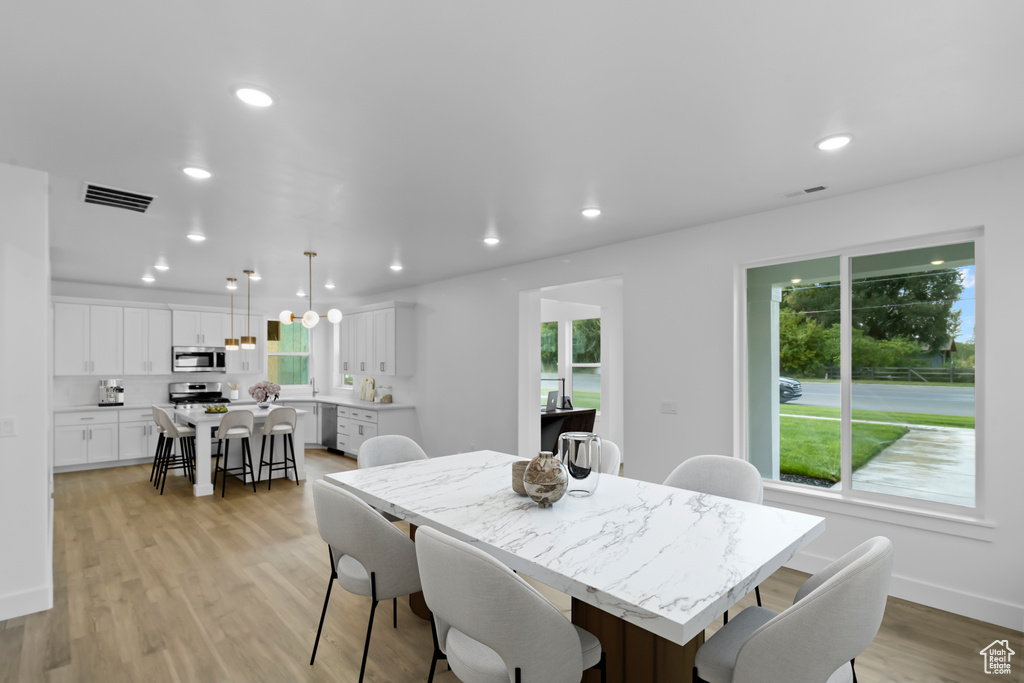 Photo 5 for MLS #2119719 at 186 W 3175 South