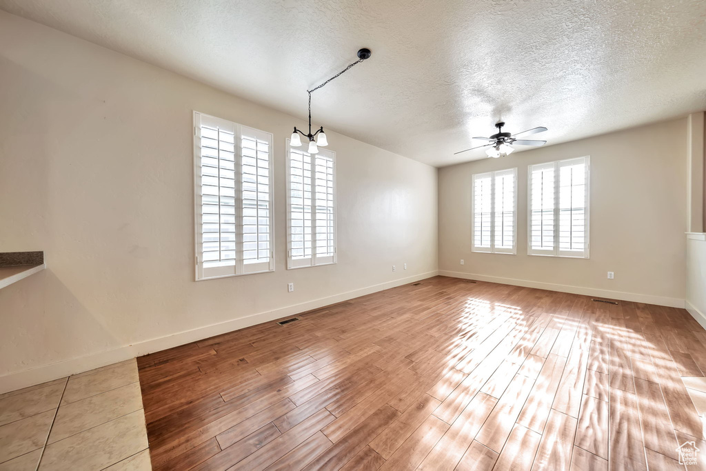 Photo 9 for MLS #2119726 at 4271 W Clarks Hill Dr