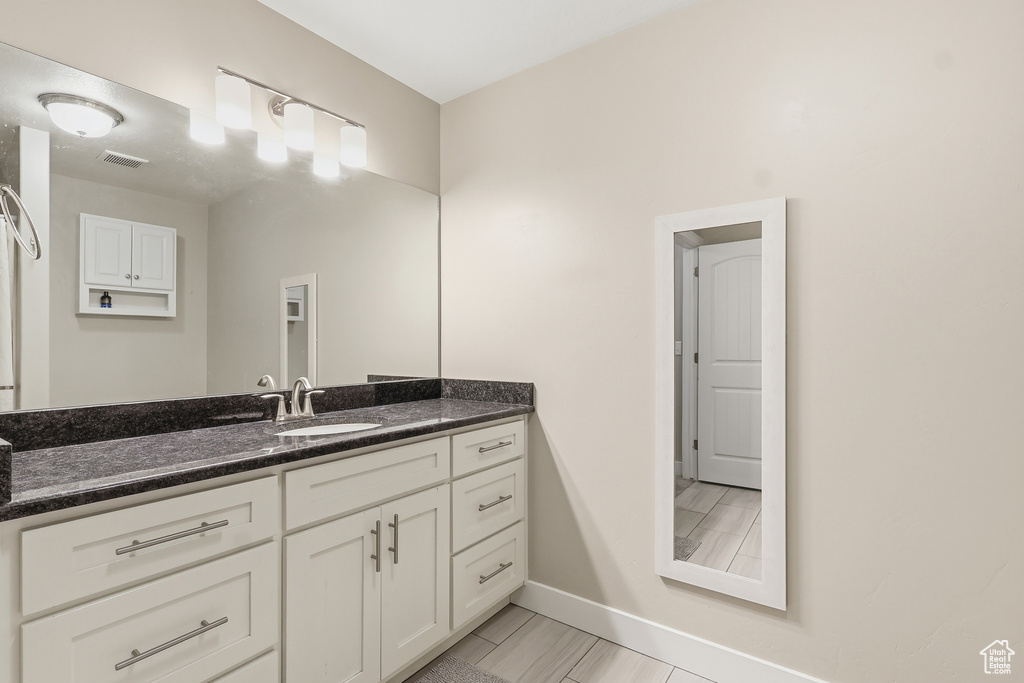 Photo 11 for MLS #2119728 at 153 E 2440 North #7