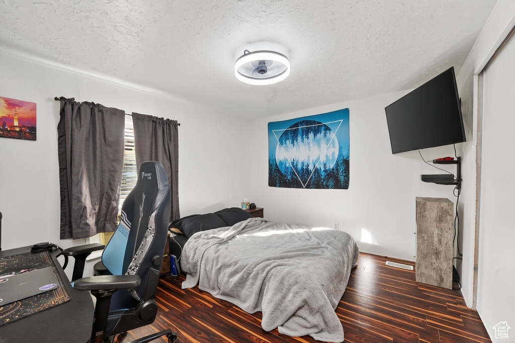 Photo 8 for MLS #2119729 at 935 E 3000 North #26