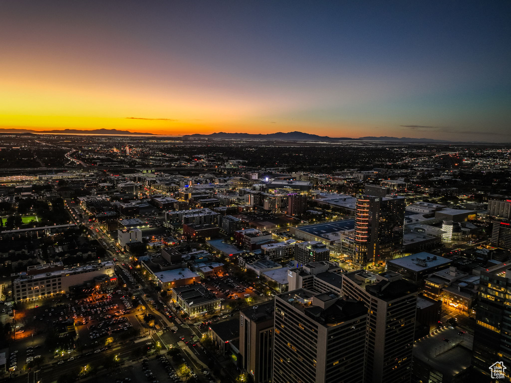 Photo 50 for MLS #2119732 at 48 W Broadway #2302