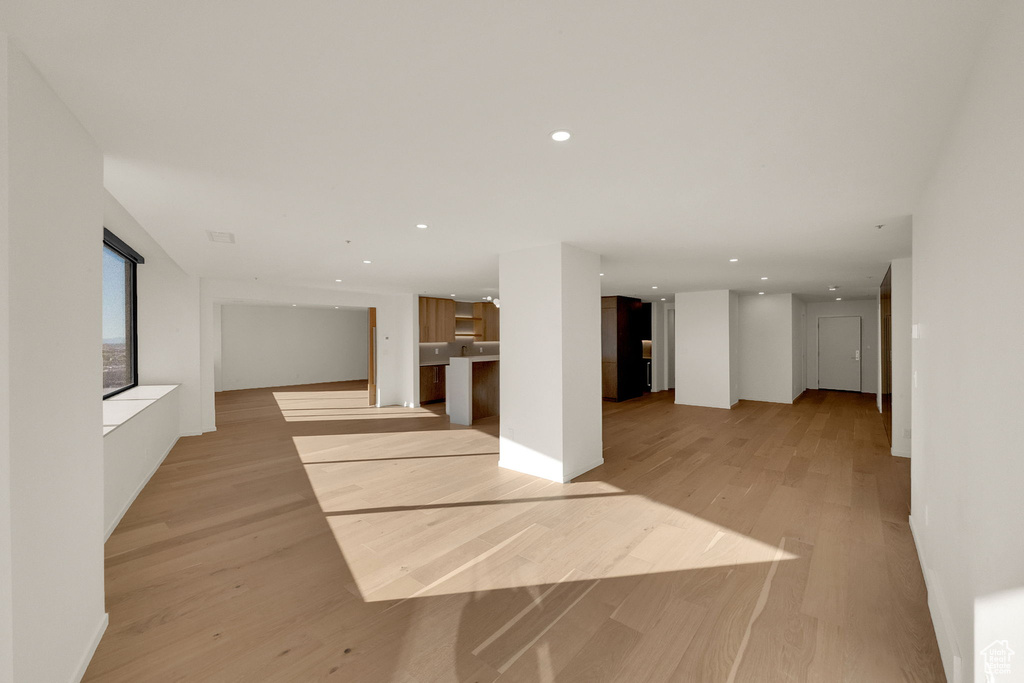 Photo 12 for MLS #2119732 at 48 W Broadway #2302