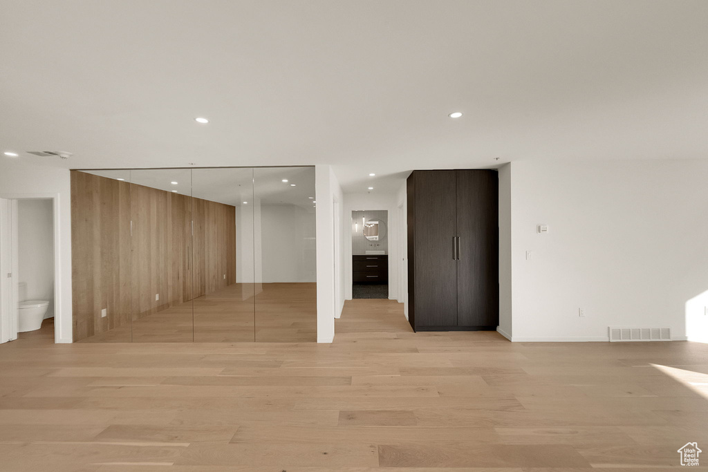 Photo 31 for MLS #2119732 at 48 W Broadway #2302