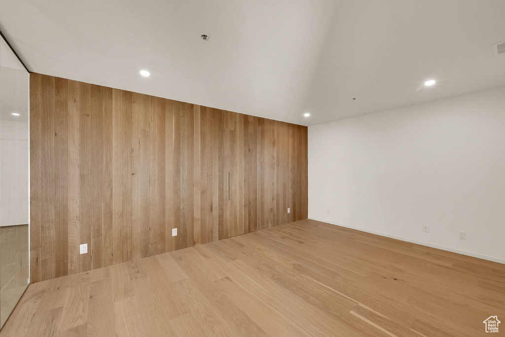 Photo 30 for MLS #2119732 at 48 W Broadway #2302