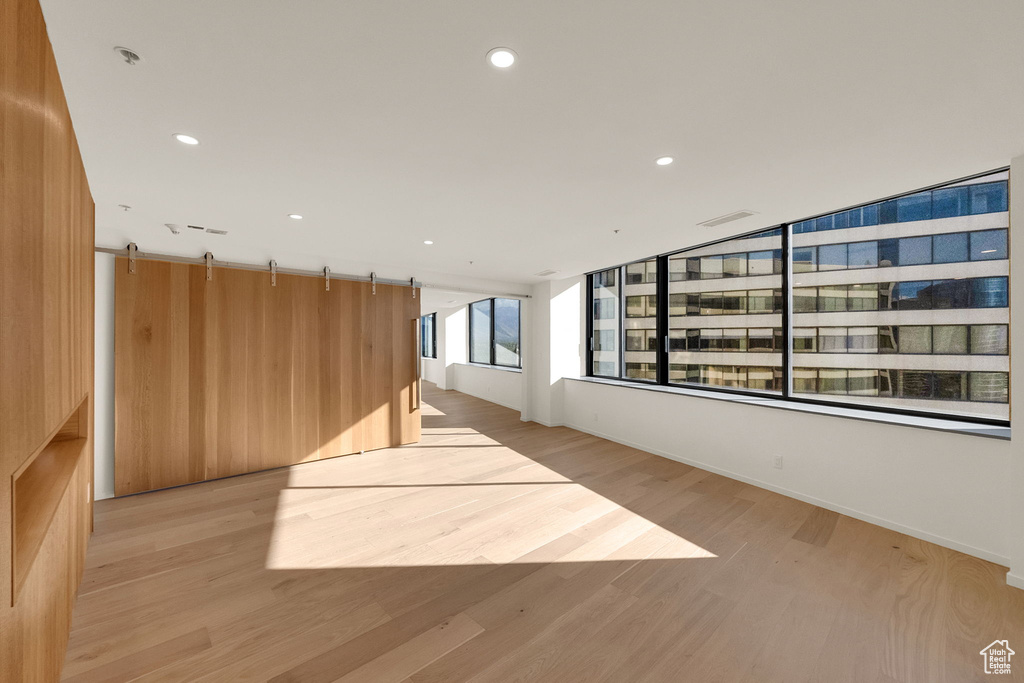 Photo 14 for MLS #2119732 at 48 W Broadway #2302