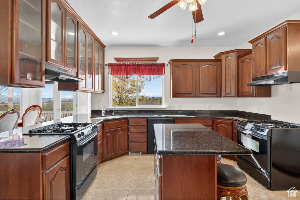 Photo 13 for MLS #2119739 at 4768 E Hickman Canyon Rd