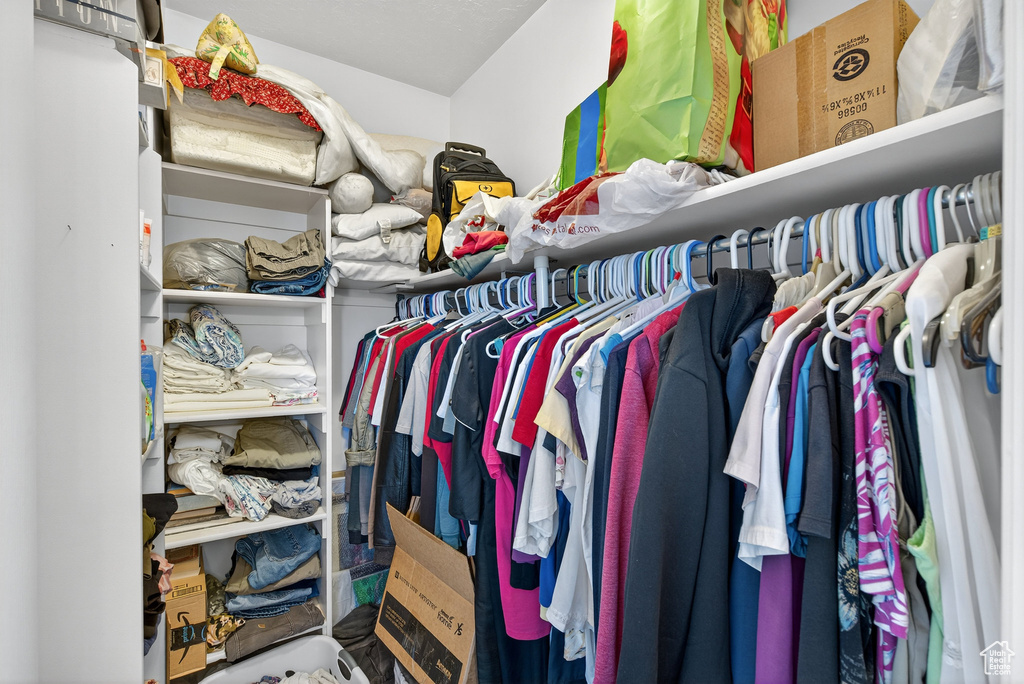 Photo 10 for MLS #2119739 at 4768 E Hickman Canyon Rd