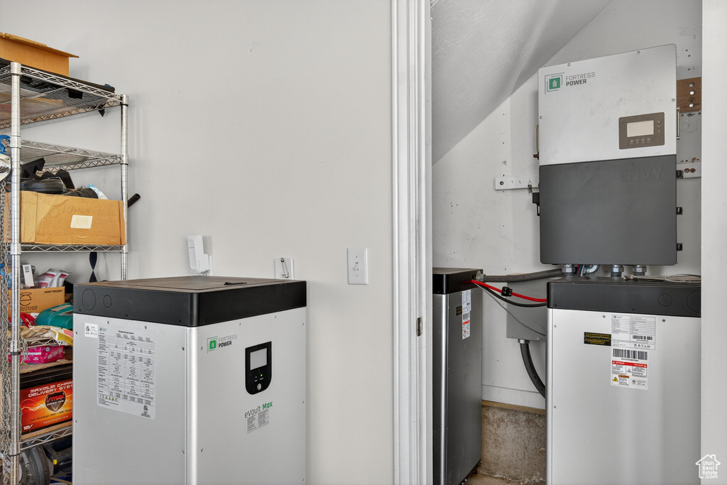 Photo 69 for MLS #2119739 at 4768 E Hickman Canyon Rd