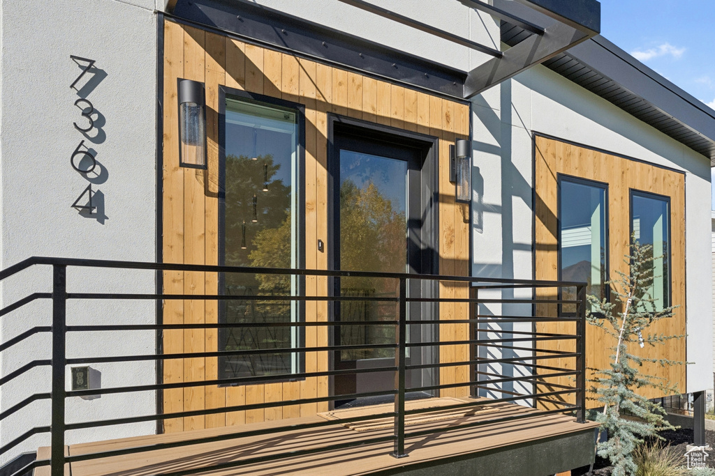 7364 S CHRIS LN Salt Lake City, UT 84121