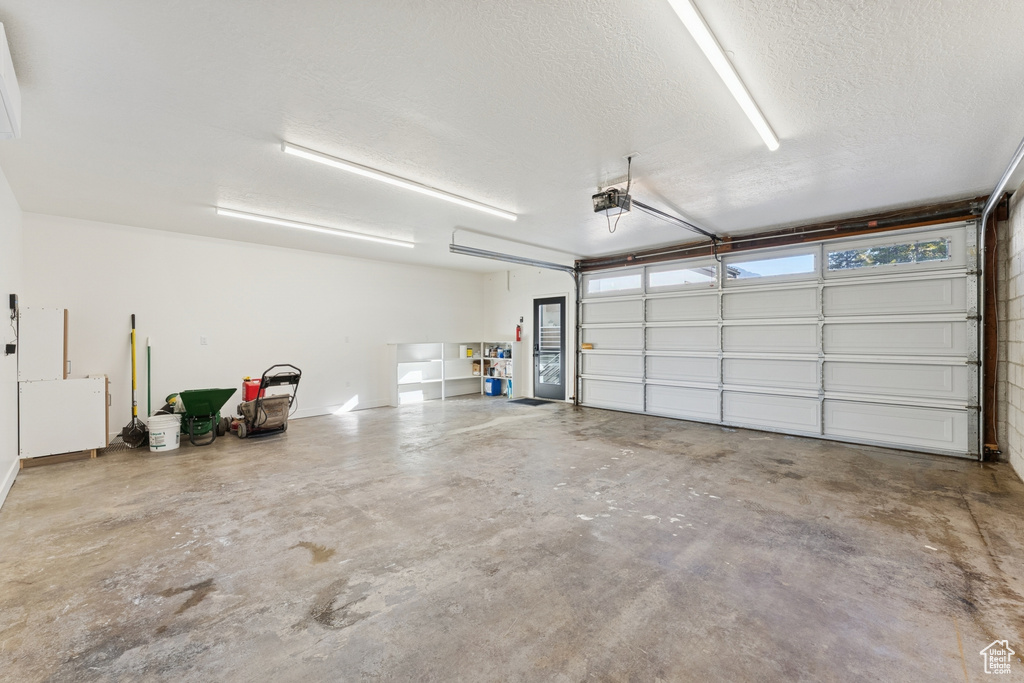 7364 S CHRIS LN Salt Lake City, UT 84121