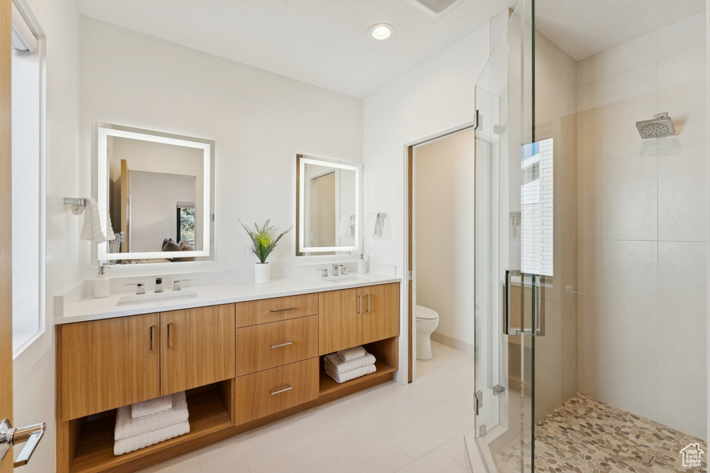 7364 S CHRIS LN Salt Lake City, UT 84121