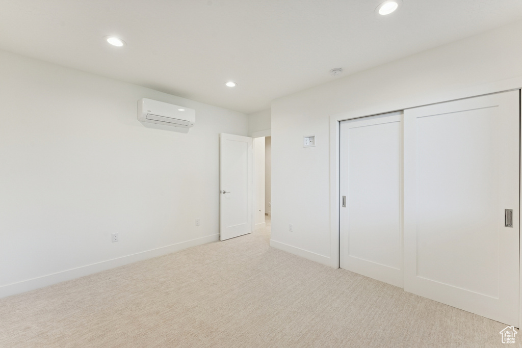 7364 S CHRIS LN Salt Lake City, UT 84121