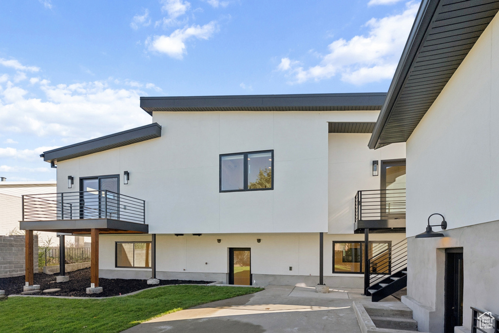 7364 S CHRIS LN Salt Lake City, UT 84121