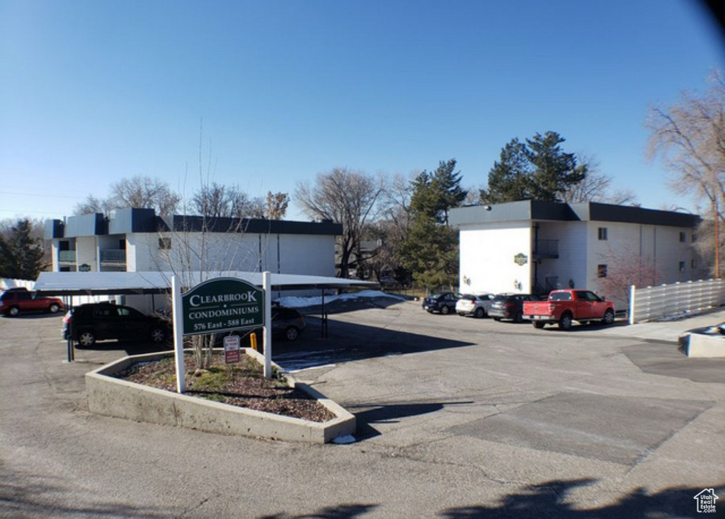 576 E VINE ST #3B Salt Lake City, UT 84107