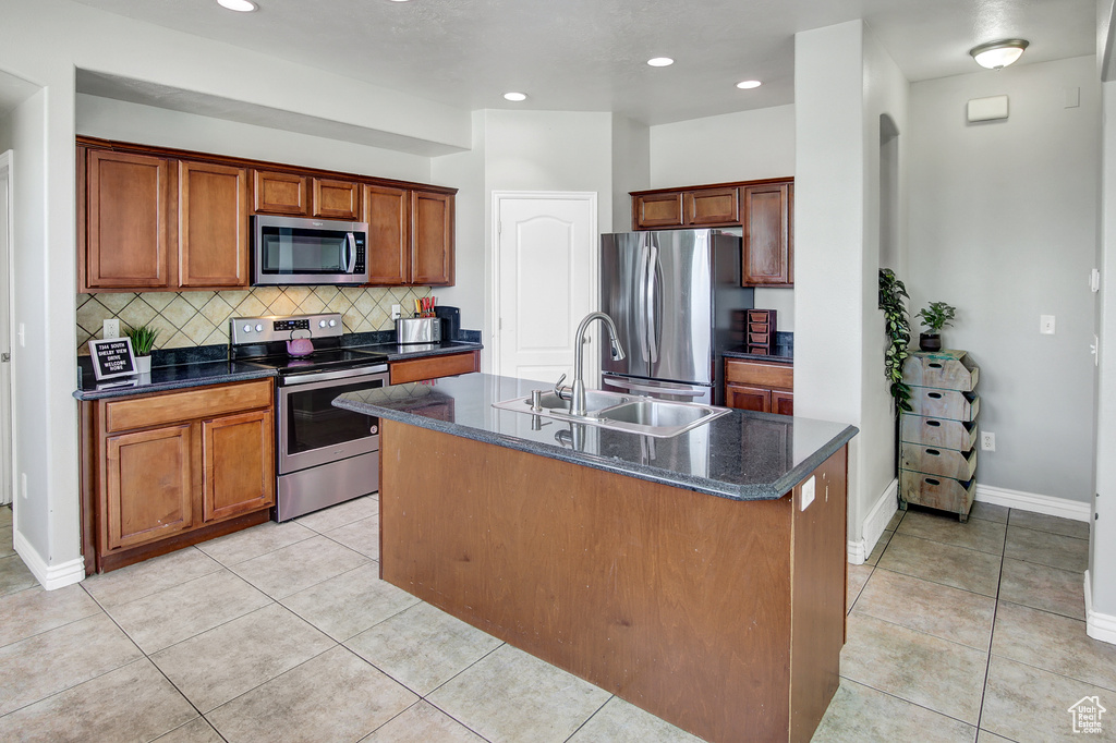 Photo 11 for MLS #2119749 at 7344 S Shelby View Dr