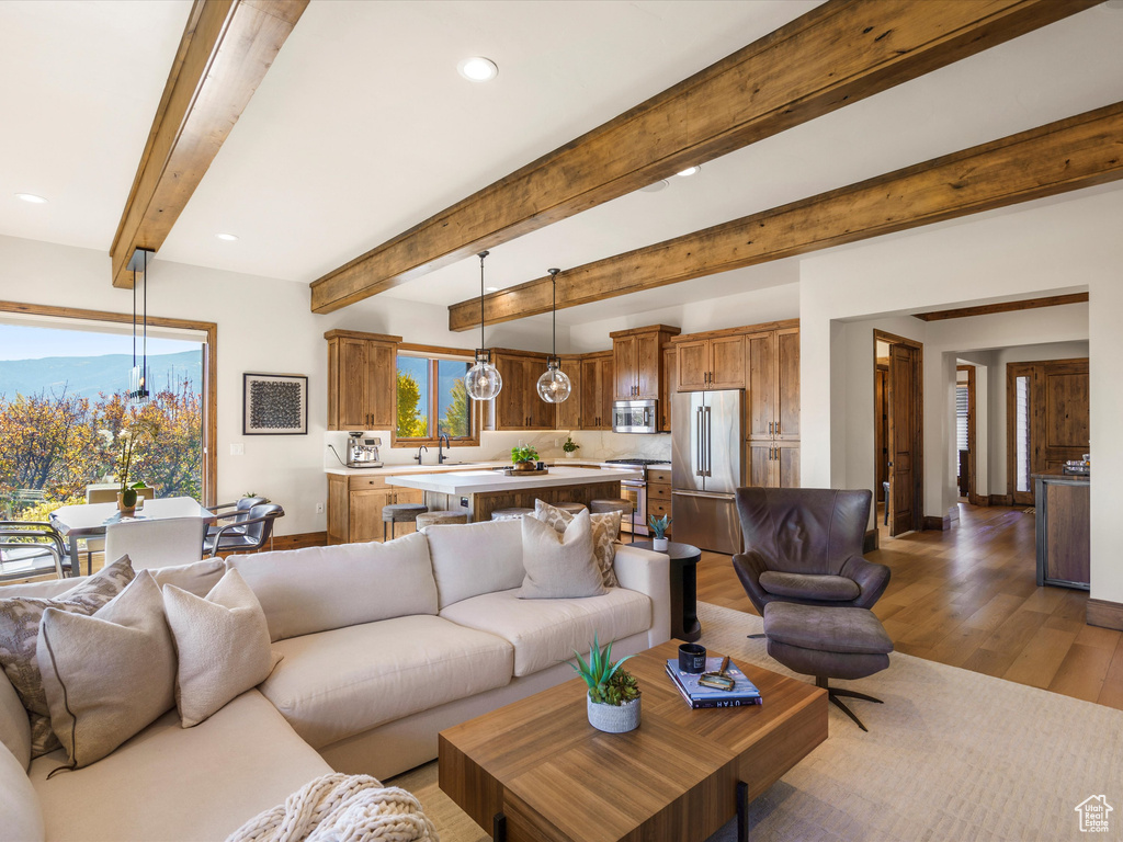 Photo 2 for MLS #2119753 at 4293 N Sunrise Dr