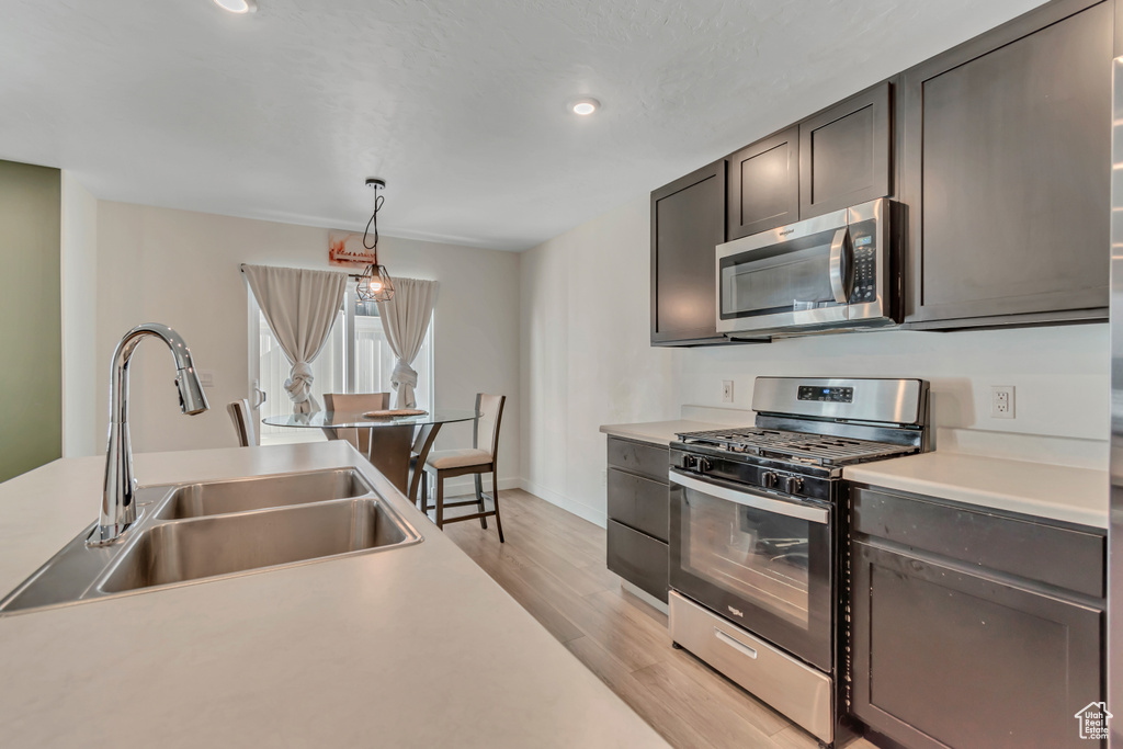 Photo 10 for MLS #2119761 at 1918 N Patchwork Ave