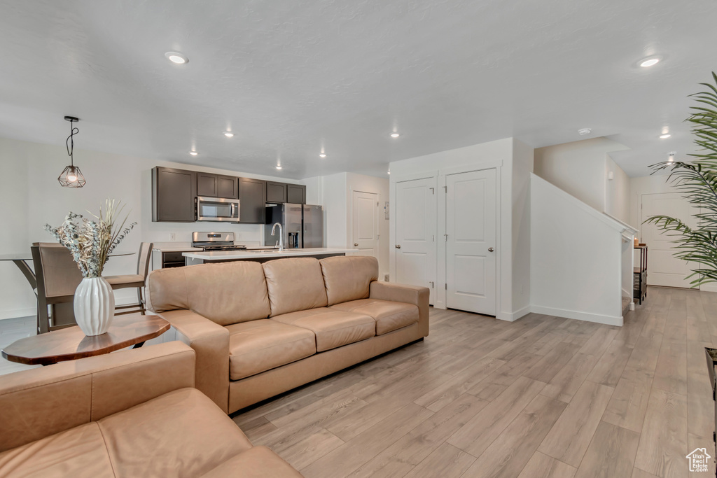 Photo 7 for MLS #2119761 at 1918 N Patchwork Ave