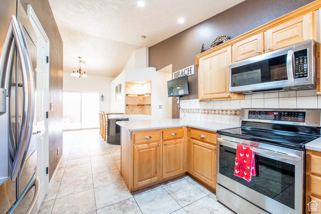 Photo 8 for MLS #2119762 at 2432 S 675 West