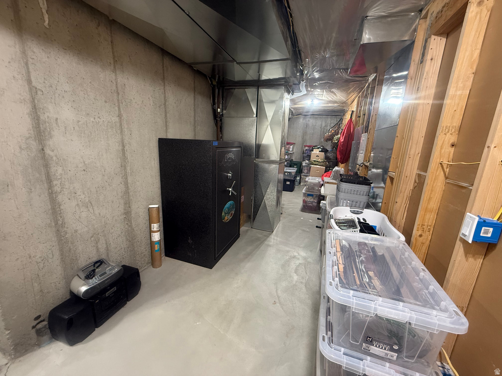 818 N 2625 W Layton, UT 84041