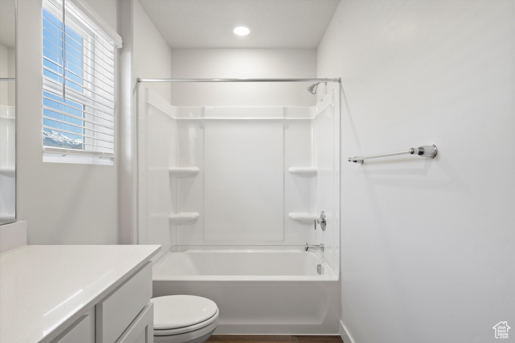 Photo 46 for MLS #2119765 at 352 W 600 North #44