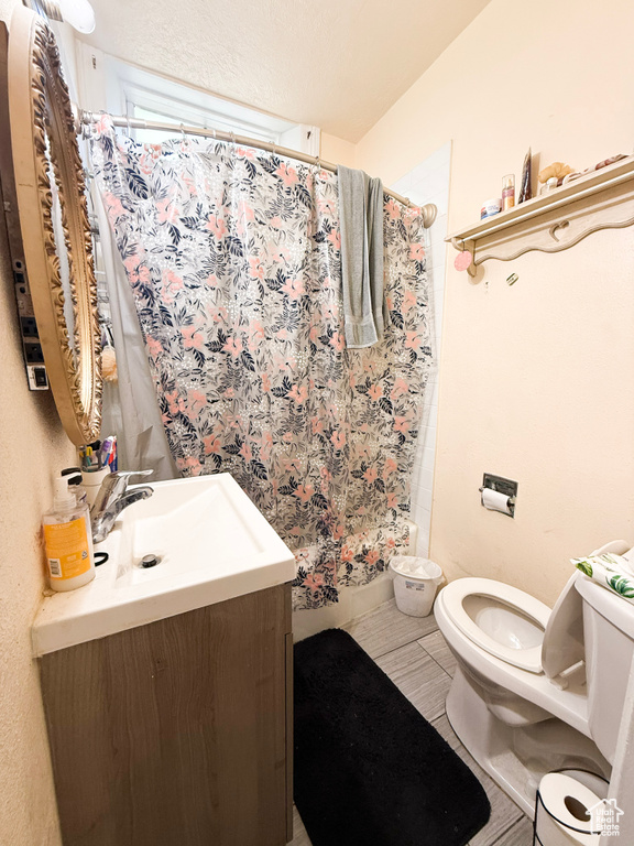 Photo 7 for MLS #2119766 at 255 E 27th St