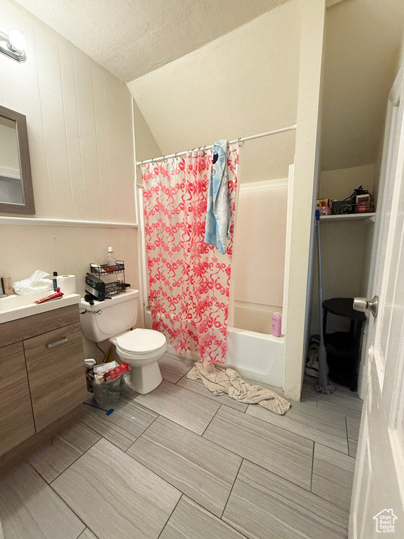 Photo 12 for MLS #2119766 at 255 E 27th St