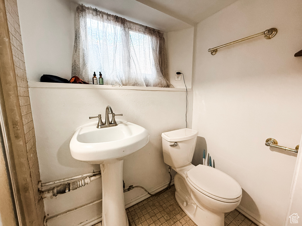 Photo 26 for MLS #2119766 at 255 E 27th St