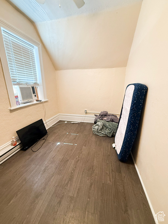 Photo 9 for MLS #2119766 at 255 E 27th St