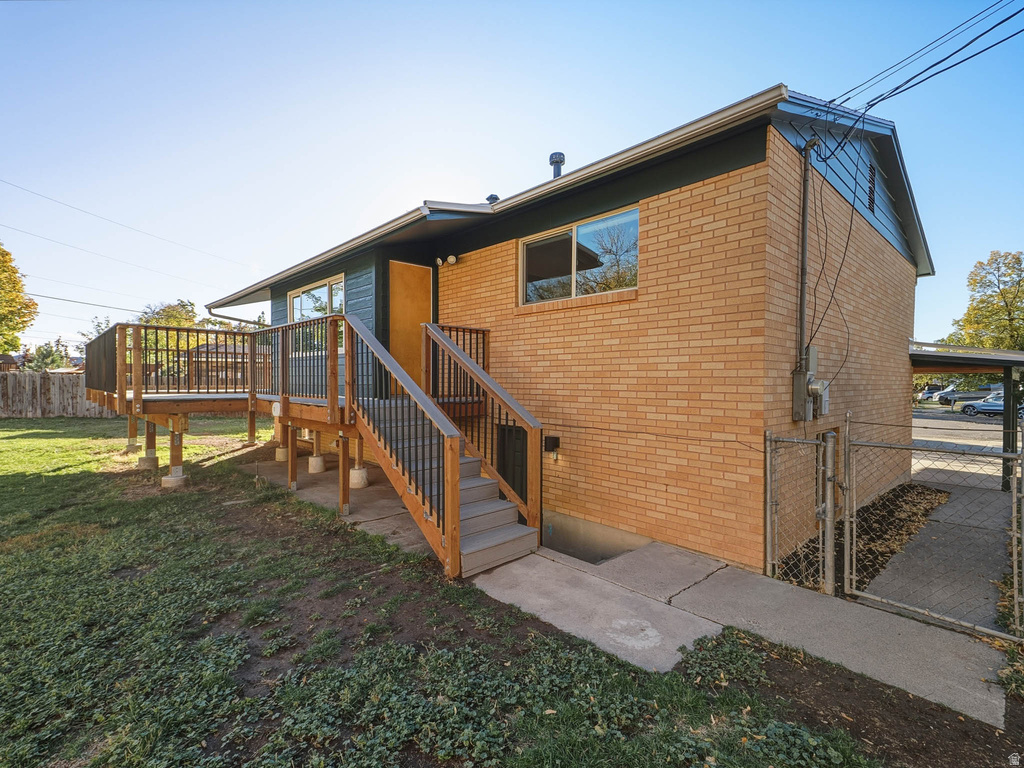 2036 E HIGHLAND VIEW CIR Salt Lake City, UT 84109