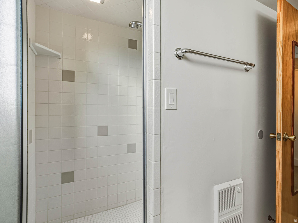 2036 E HIGHLAND VIEW CIR Salt Lake City, UT 84109