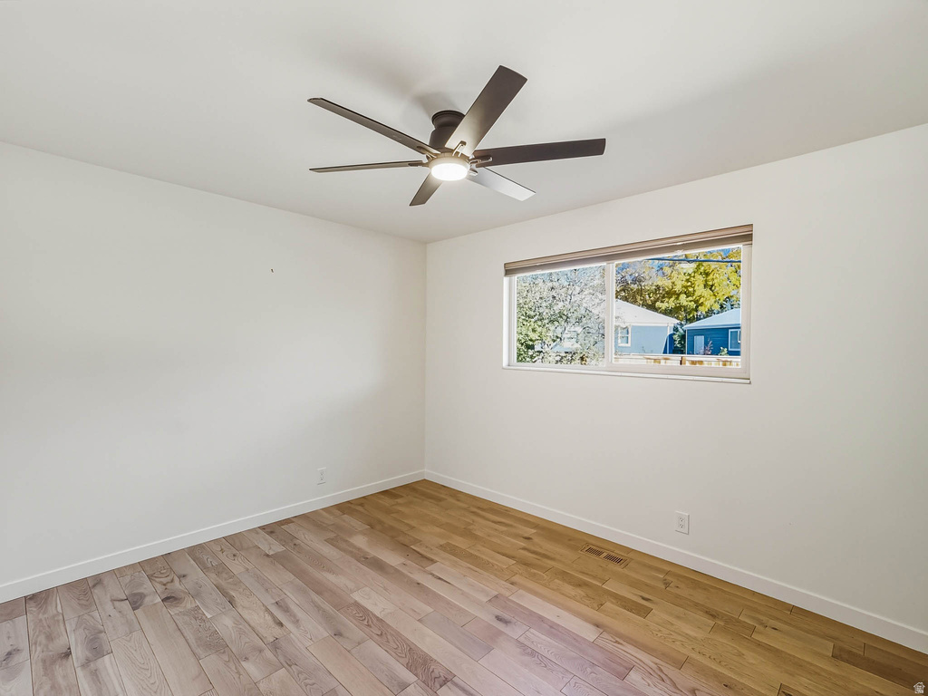 2036 E HIGHLAND VIEW CIR Salt Lake City, UT 84109