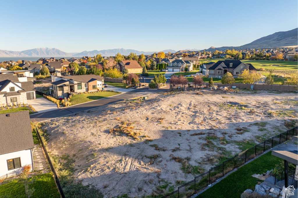 272 E BENNETT LN Saratoga Springs, UT 84045