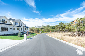 11 E BENT LN Sandy, UT 84092