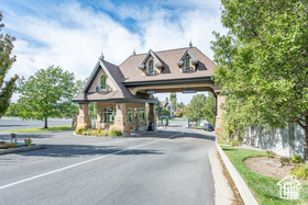 11 E BENT LN Sandy, UT 84092