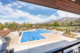 11 E BENT LN Sandy, UT 84092