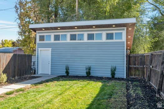 Photo 5 for MLS #2119781 at 1633 S 300 East