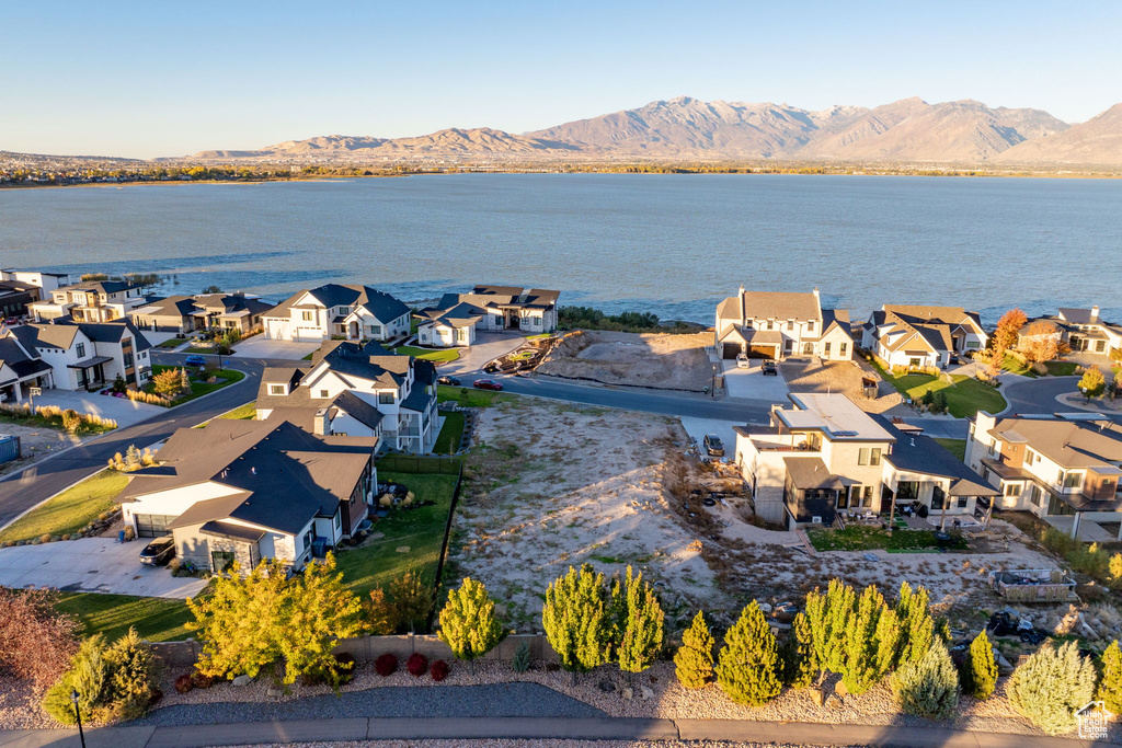 1627 S WILTSHIRE LN Saratoga Springs, UT 84045