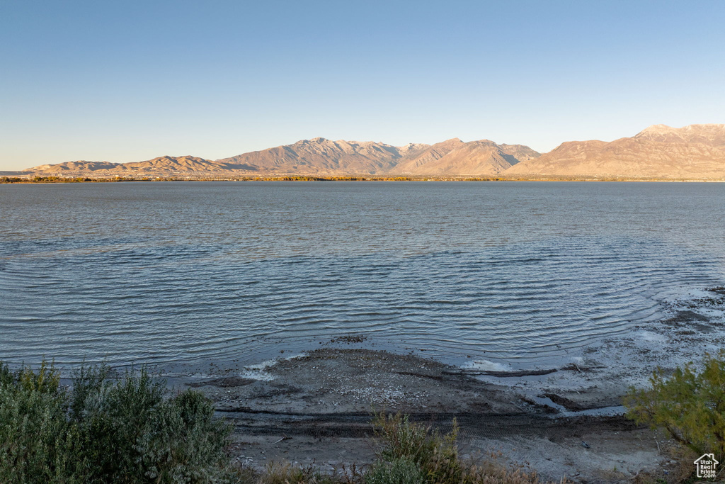 1632 S WILTSHIRE LN Saratoga Springs, UT 84045