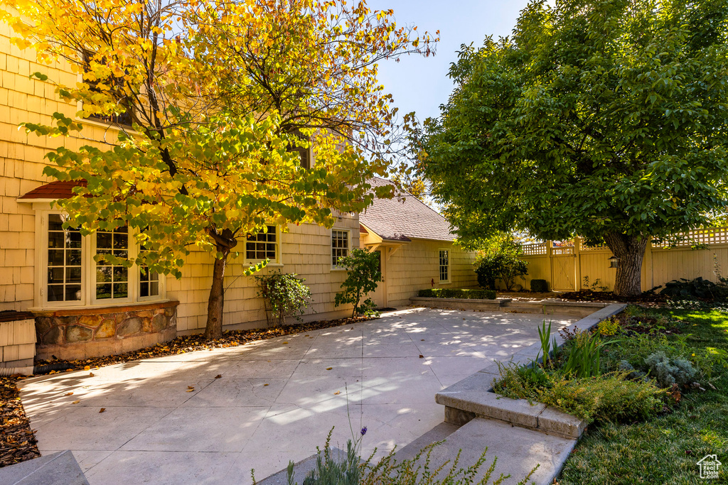 966 S DIESTEL RD Salt Lake City, UT 84105