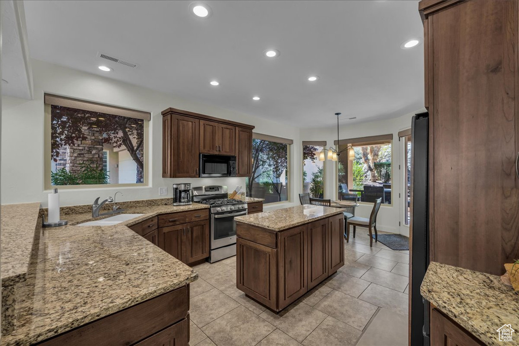 Photo 14 for MLS #2119787 at 2240 E Cobalt Dr #9